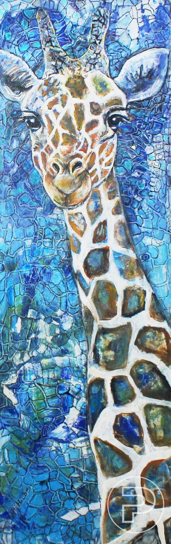 Peinture acrylique sur toile d'une girafe en gros plan, au regard profond et entourée de formes géométriques dans des teintes lumineuses de bleu, de blanc et de vert.